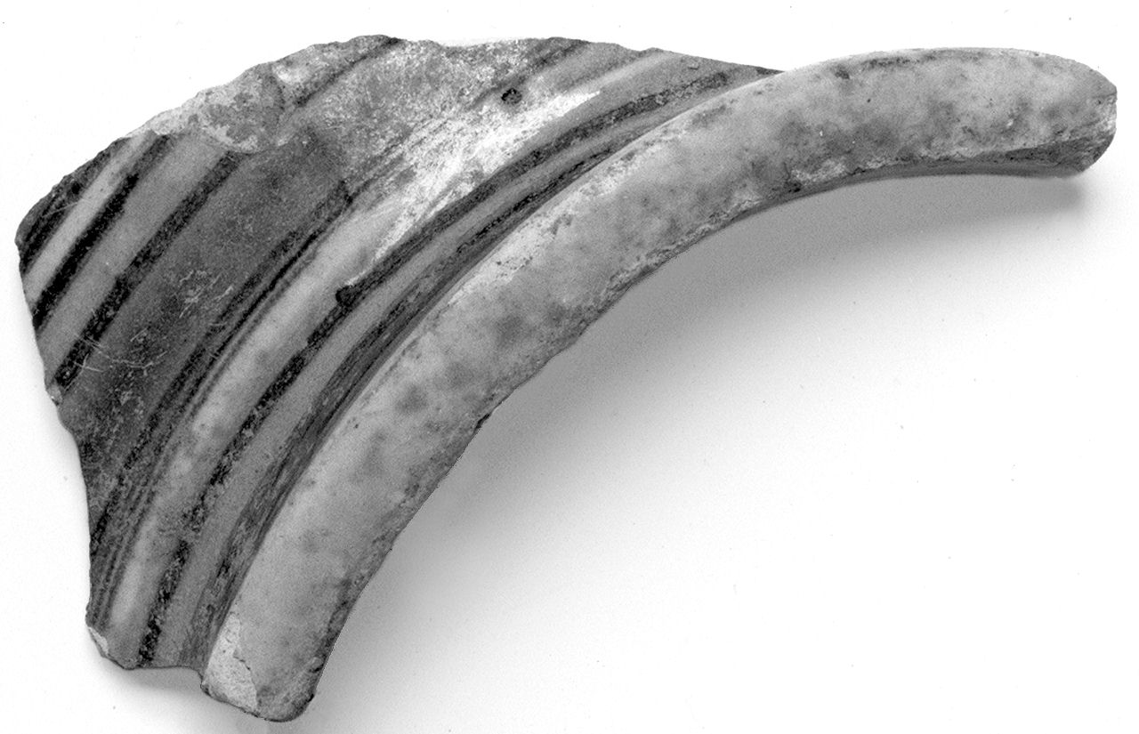 vaso, frammento - bottega italiana (sec. XV)