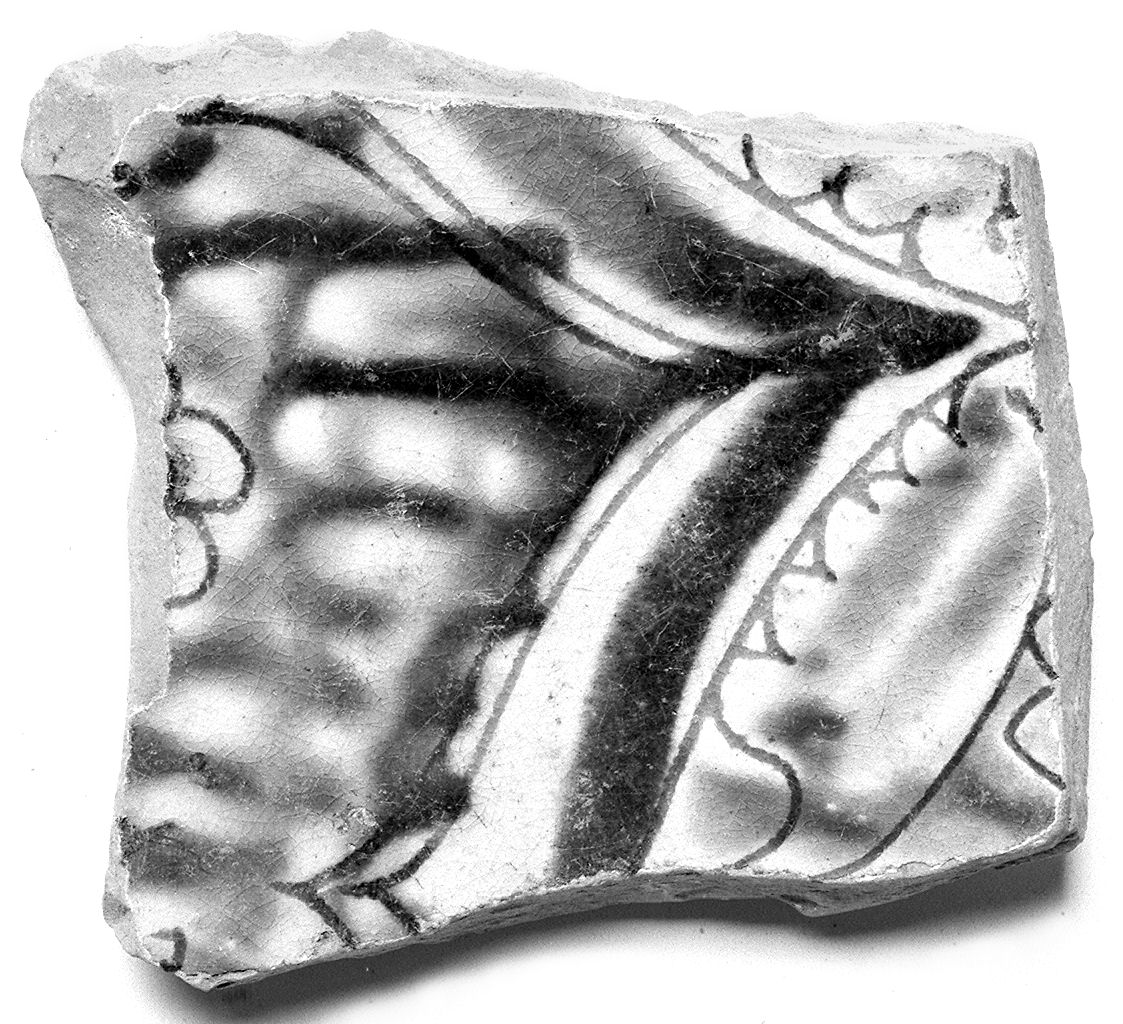 piatto, frammento - manifattura toscana (sec. XV)