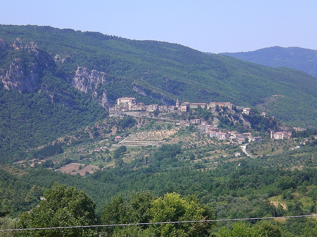 centro storico, di crinale, montano, difensivo, Laurino, Lauro (denominazione storica), Li Lauri (denominazione storica) (secondo quarto X)