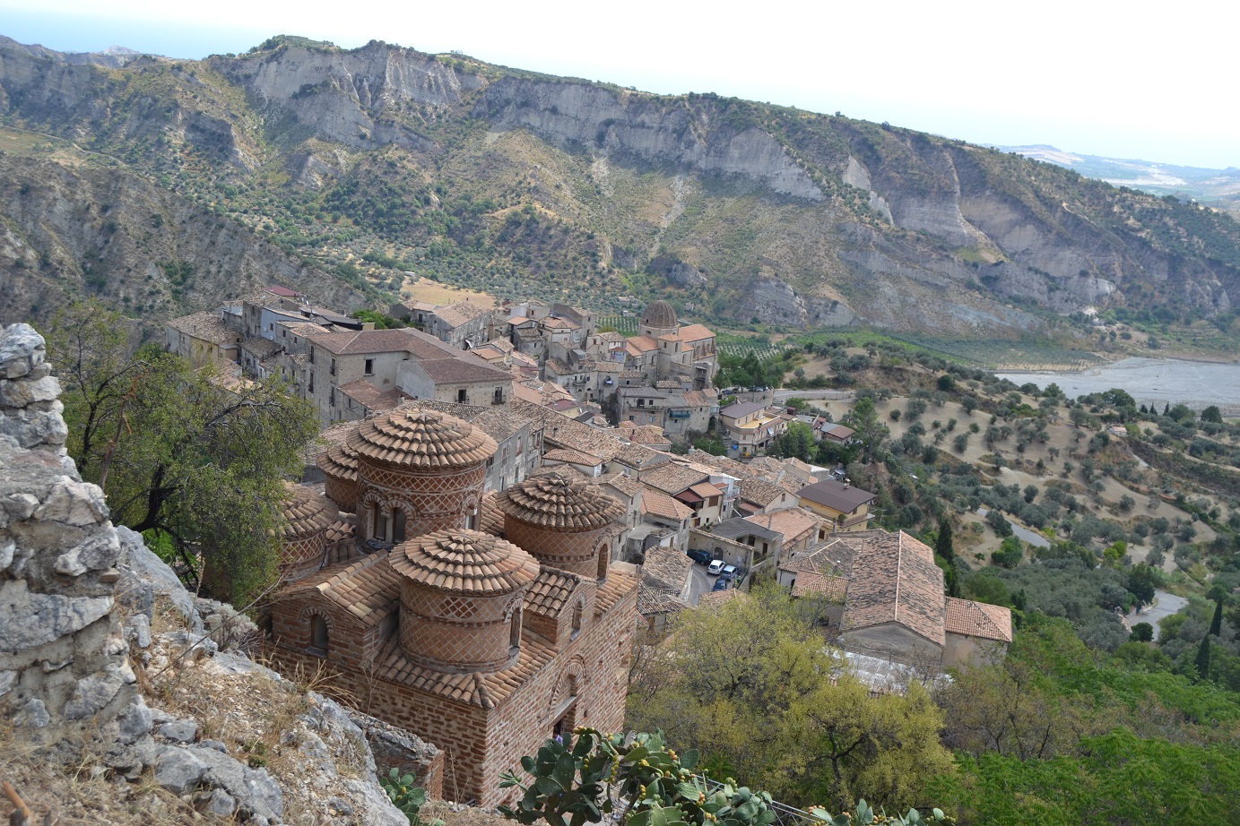 centro storico, di mezzacosta, costiero, difensivo, Stilo (ca VII)