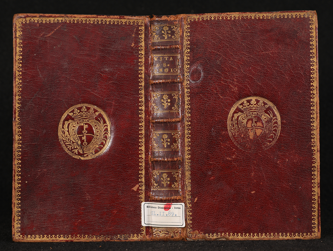 legatura piena - alle armi, opera isolata - ambito piemontese (terzo quarto XVIII)