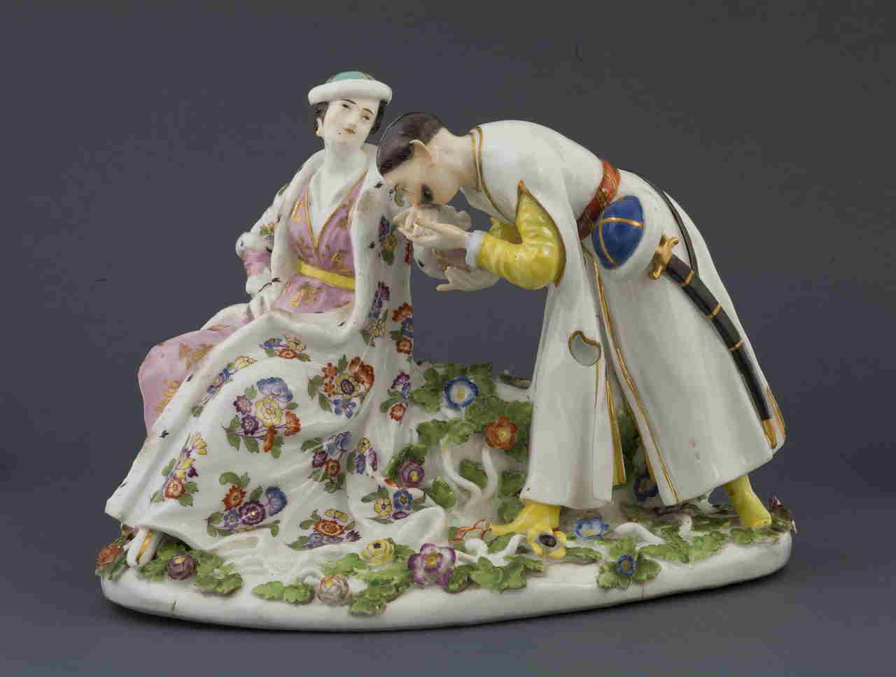 Il baciamano polacco, figura maschile che bacia la mano a una dama (gruppo scultoreo) di Manifattura di Meissen (XVIII)