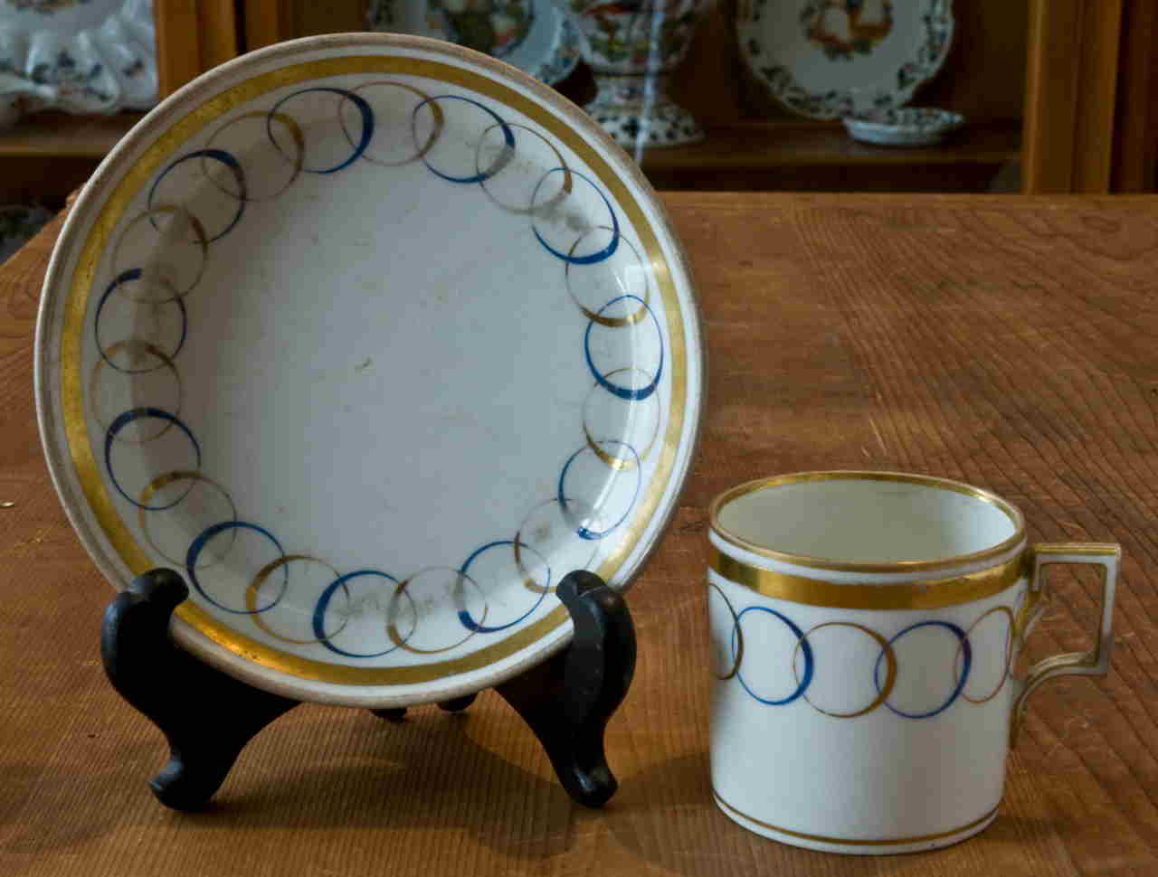 motivi decorativi geometrici (tazza) di Manifattura Imperiale di Vienna (XIX)