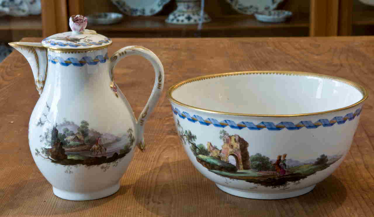 marina con motivi decorativi geometrici e vegetali (lattiera) di Manifattura di Meissen (XVIII)