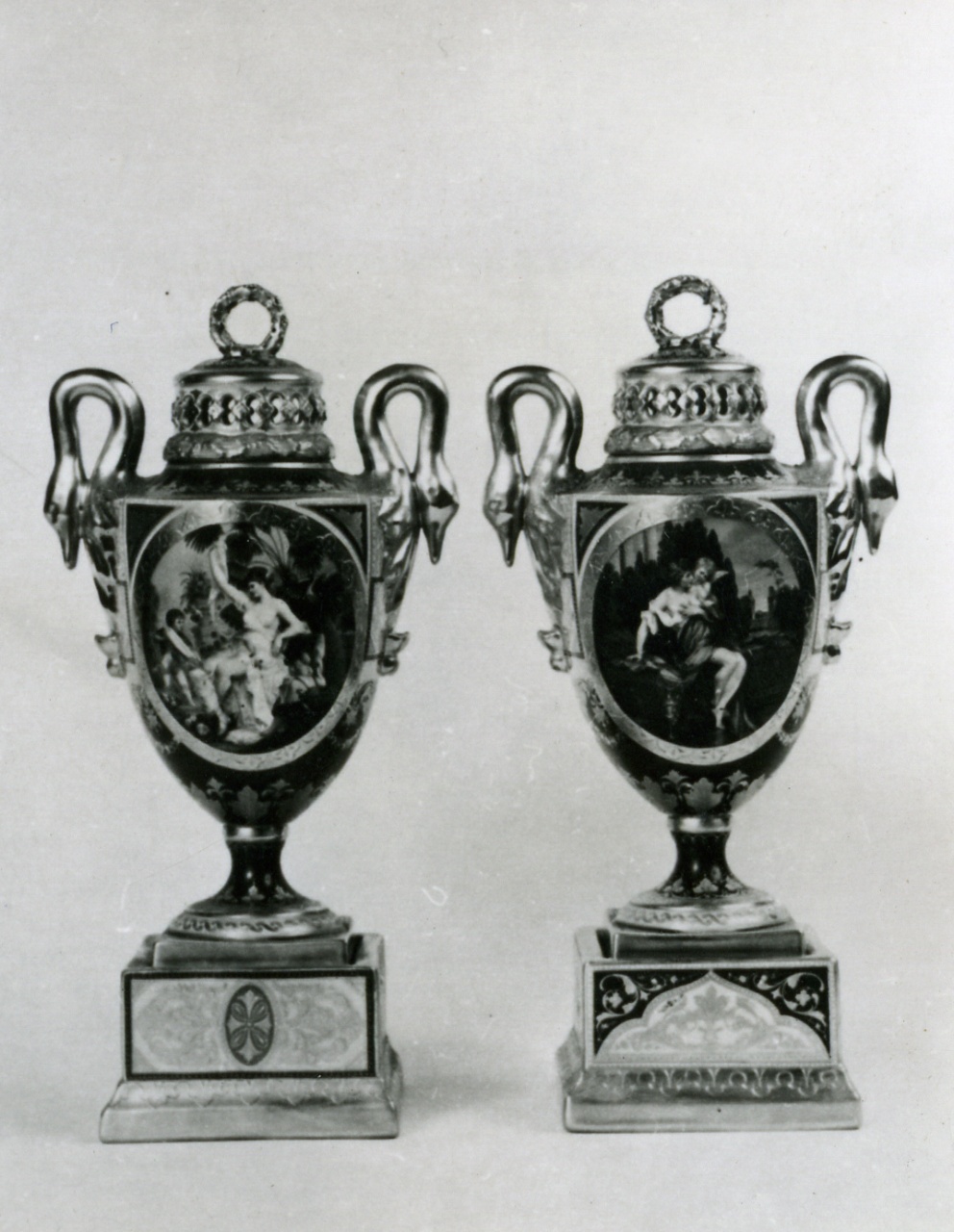 vaso da pot-pourri, serie - Manifattura Imperiale di porcellane, Vienna (XIX)