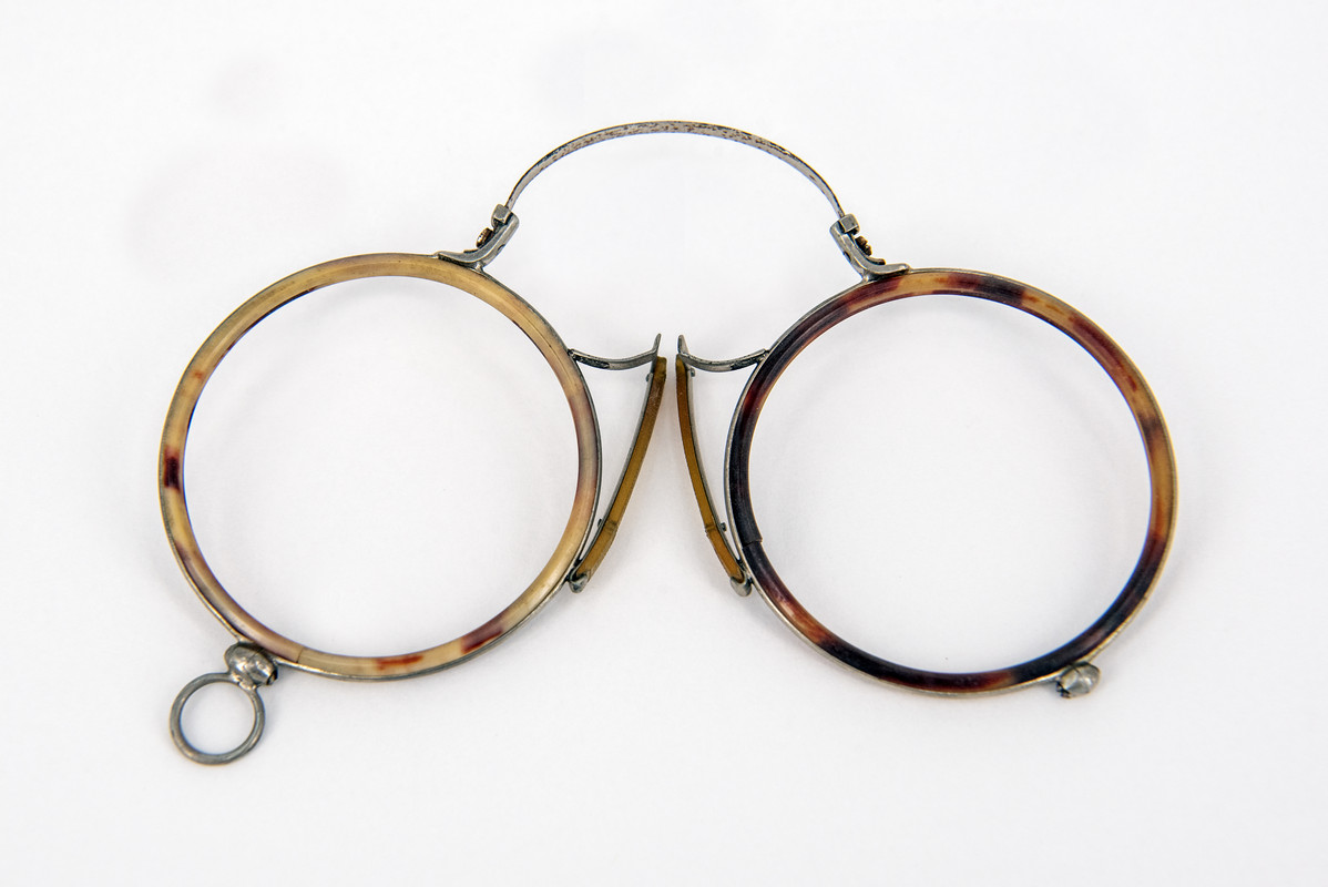 occhiali (metà, prima metà sec. XIV, sec. XX)