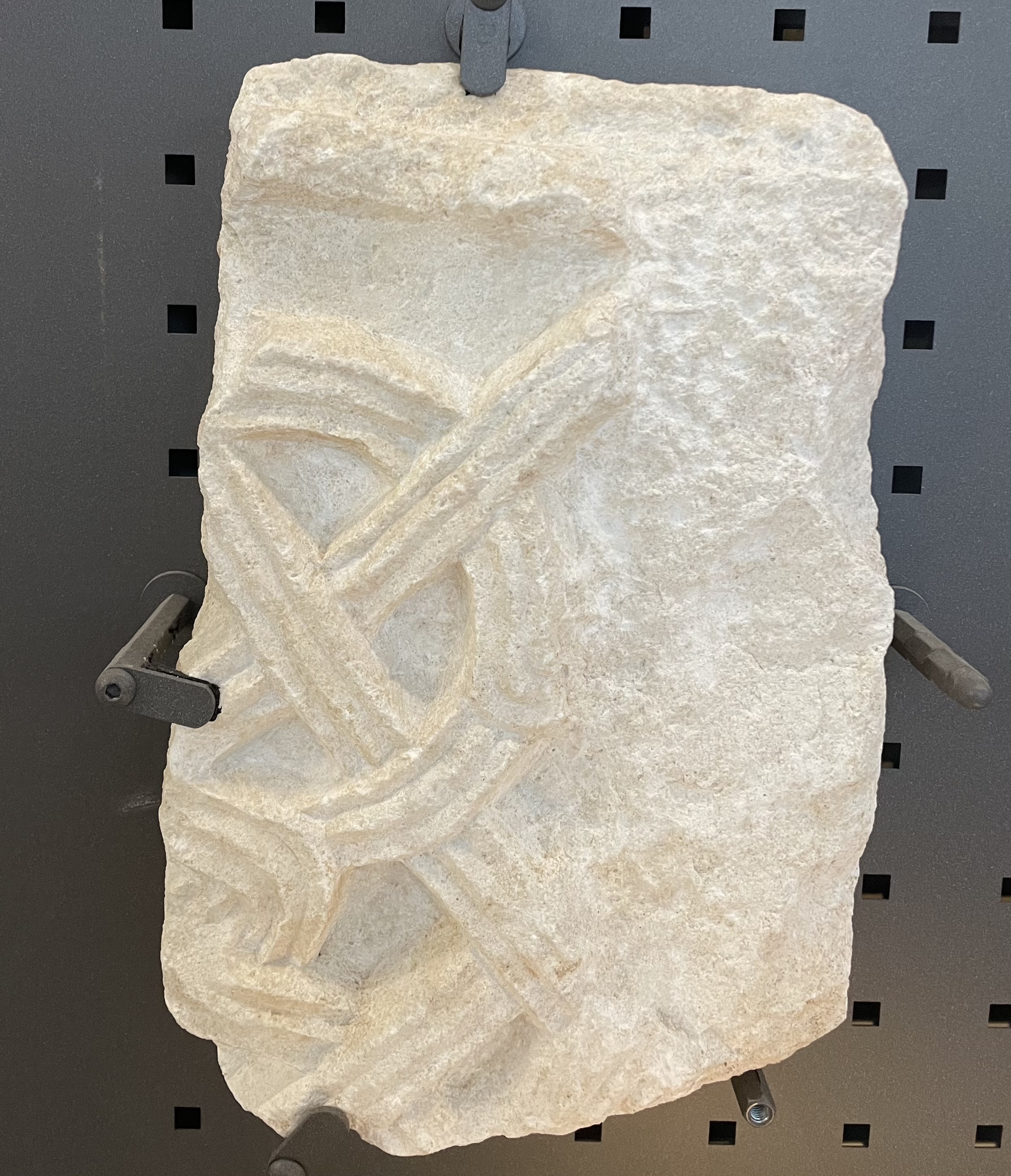 scultura, opera isolata - ambito abruzzese (VIII-IX)