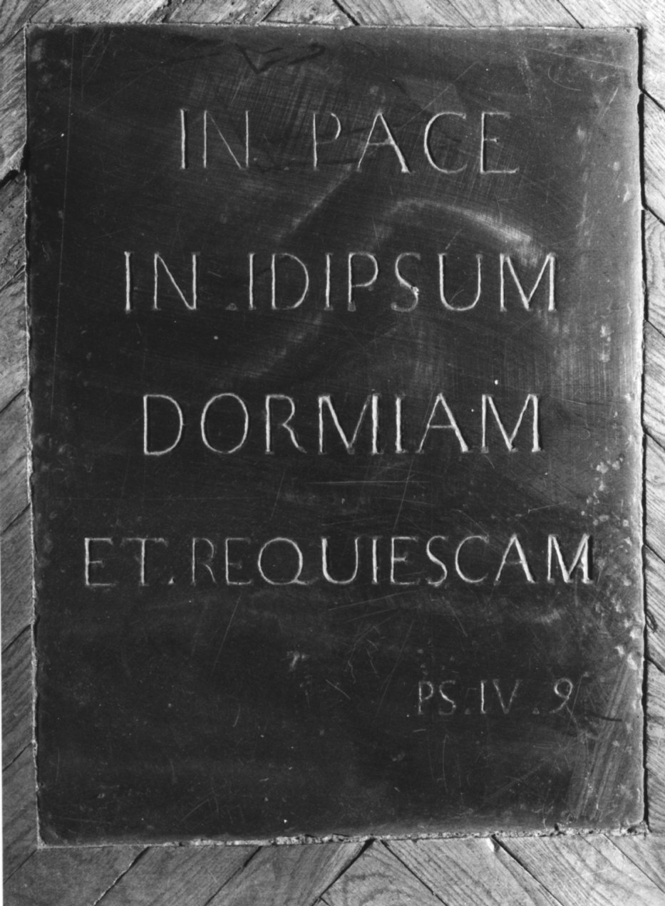 lastra tombale, opera isolata - bottega lombarda (sec. XIX)