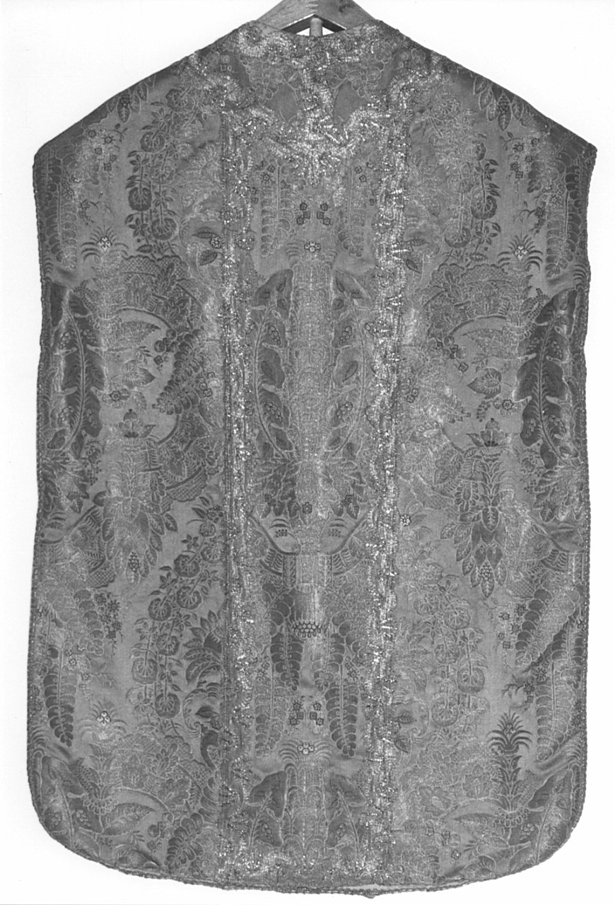 paramento liturgico, insieme - manifattura lombarda (sec. XVIII)