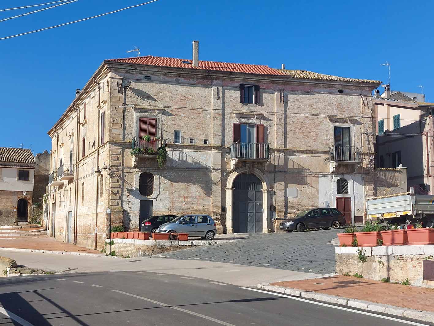 [Palazzo in Porta Bianchini, 2] (palazzo) - Serracapriola (FG) 