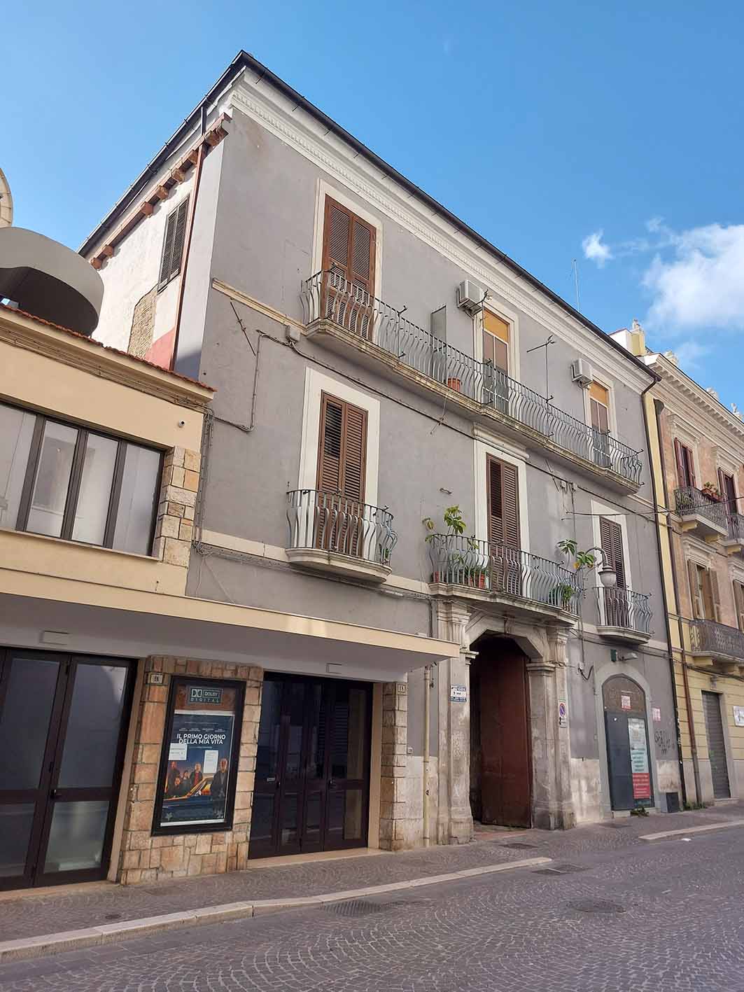 [Palazzo in via Duomo, 15] (palazzo, plurifamiliare) - Foggia (FG) 