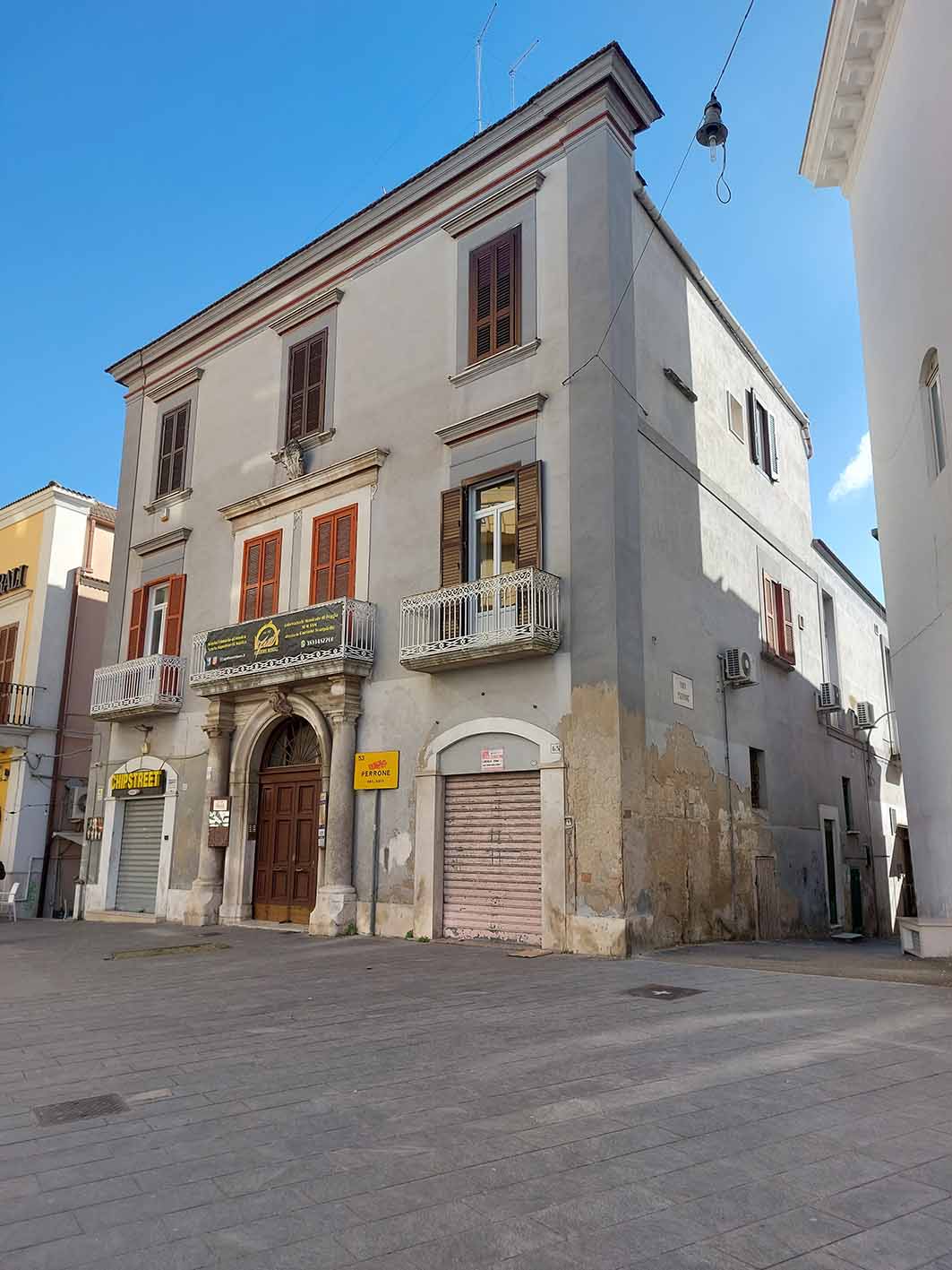 Palazzo Perrone II (palazzo, nobiliare) - Foggia (FG) 