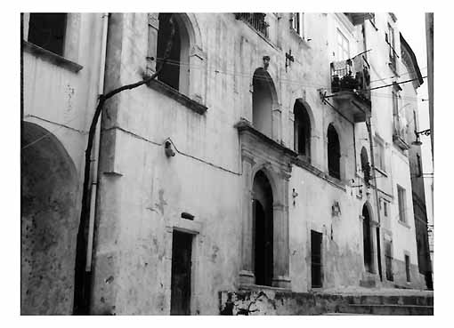 edificio - Rodi Garganico (FG)  (XVIII)