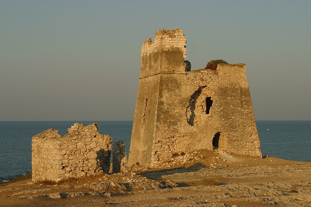 Torre Sfinale (torre, costiera) - Peschici (FG) 