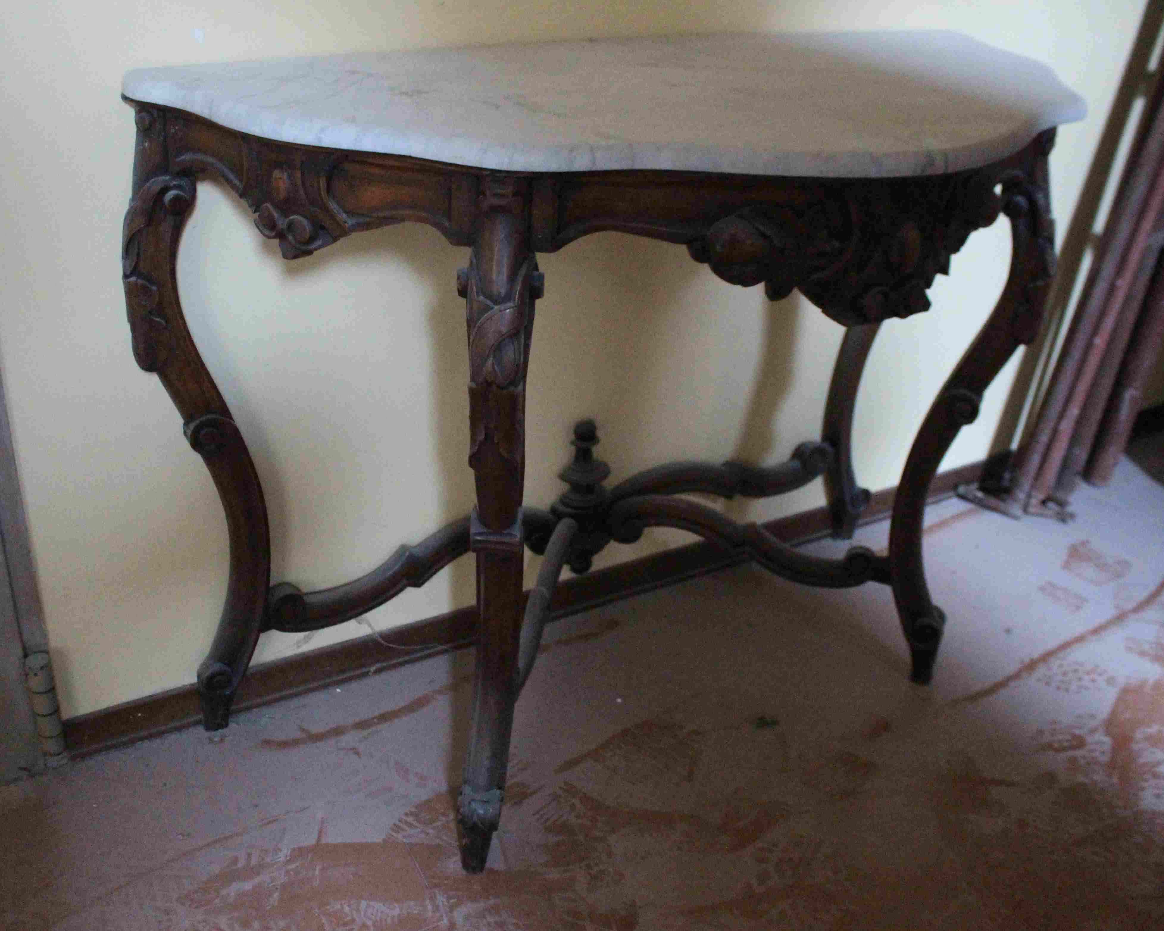 console, opera isolata - bottega Italia centrale (terzo quarto sec. XVIII)