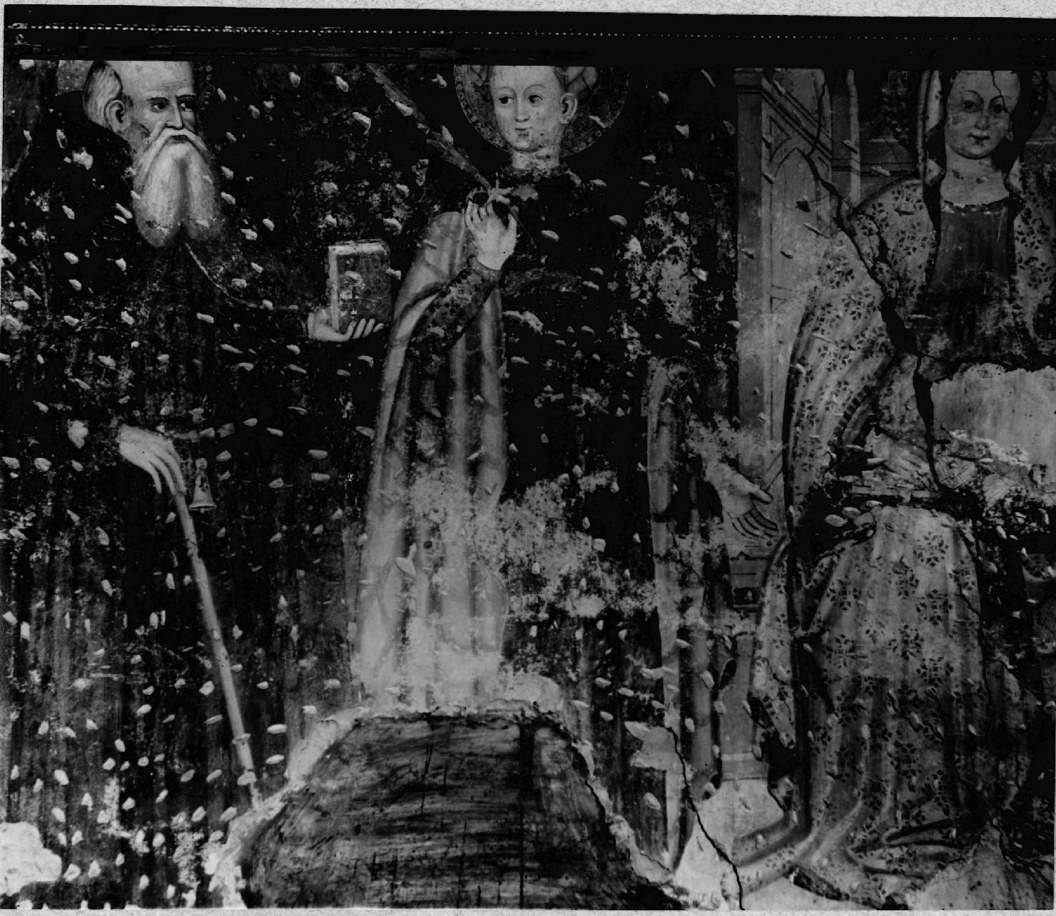 Architettura - Chiese - Apparati decorativi - Cremona (positivo) di Fazioli, Ernesto (studio) (prima metà XX)