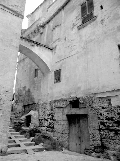 MONASTERO DI S. MARIA LA NOVA - RESTI (monastero) - Gravina in Puglia (BA) 