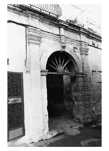 EDIFICIO in VIA DELL'AQUILA PICCOLA, 28 (edificio) - Gravina in Puglia (BA) 