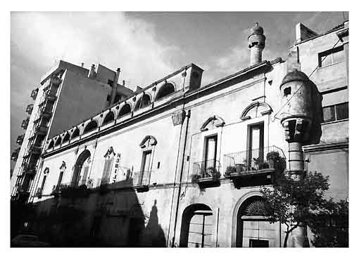 PALAZZO PELLICCIARI in CORSO UMBERTO, 10 (palazzo) - Gravina in Puglia (BA) 