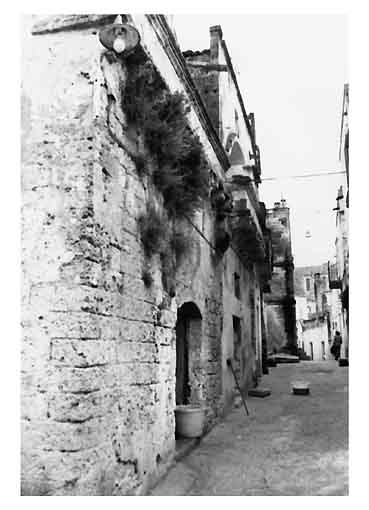 EDIFICIO in VIA S. LUCIA, 34 (edificio) - Gravina in Puglia (BA) 