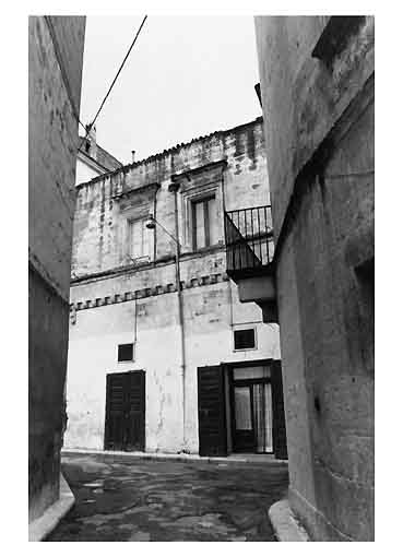 PALAZZO in VIA CALDERONI, 32 (palazzo) - Gravina in Puglia (BA) 