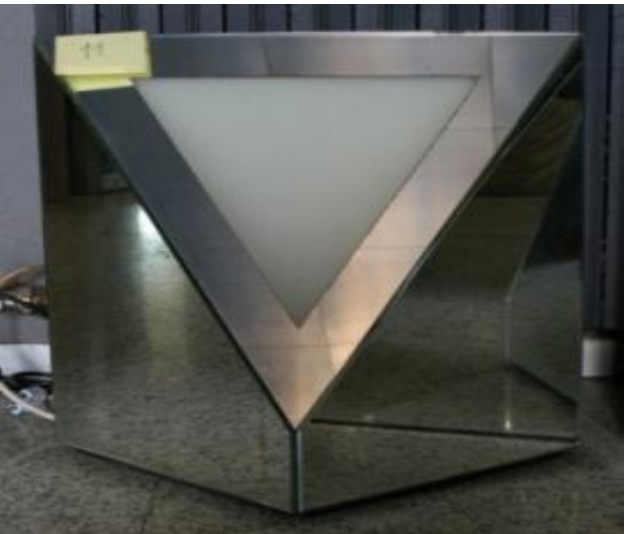 Trigger of the space (scultura) di Vigo Fernanda Enrica Leonia (sec. XX)