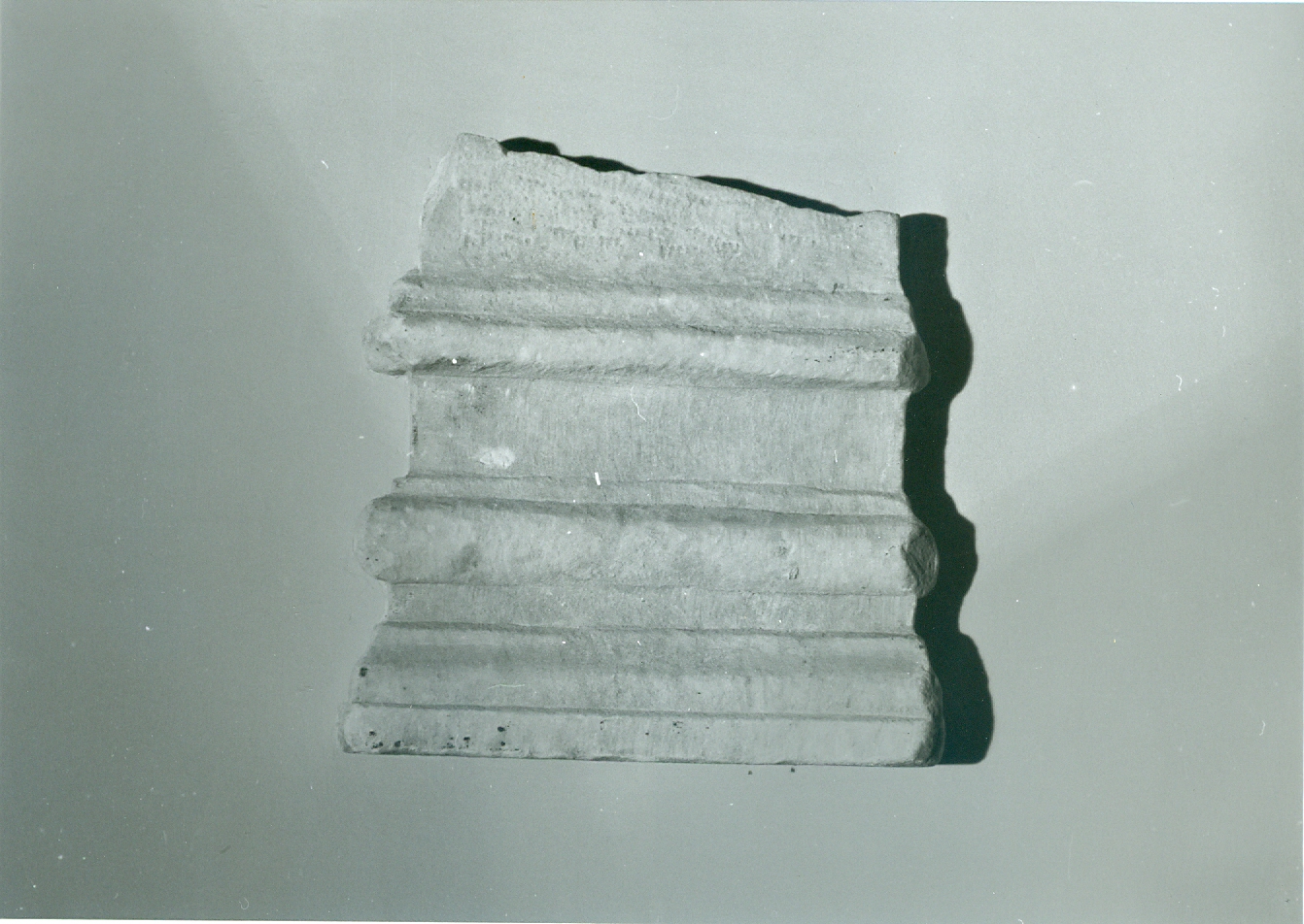 lesena/ base (PERIODIZZAZIONI/ STORIA/ Età antica)