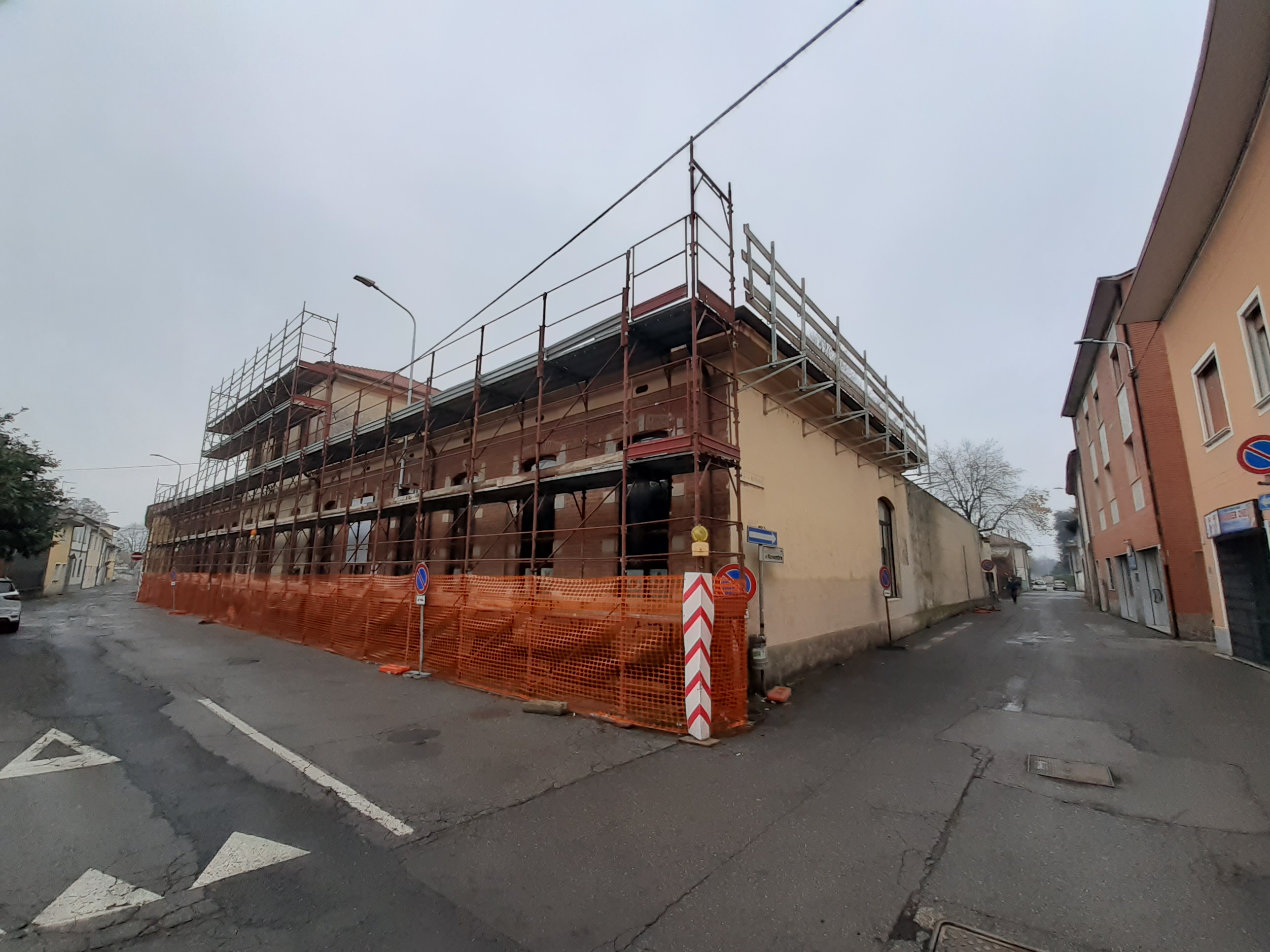 Scuola Materna di Piazza Trieste (scuola materna, pubblica) - Castelleone (CR)  (XX; XX; XX)