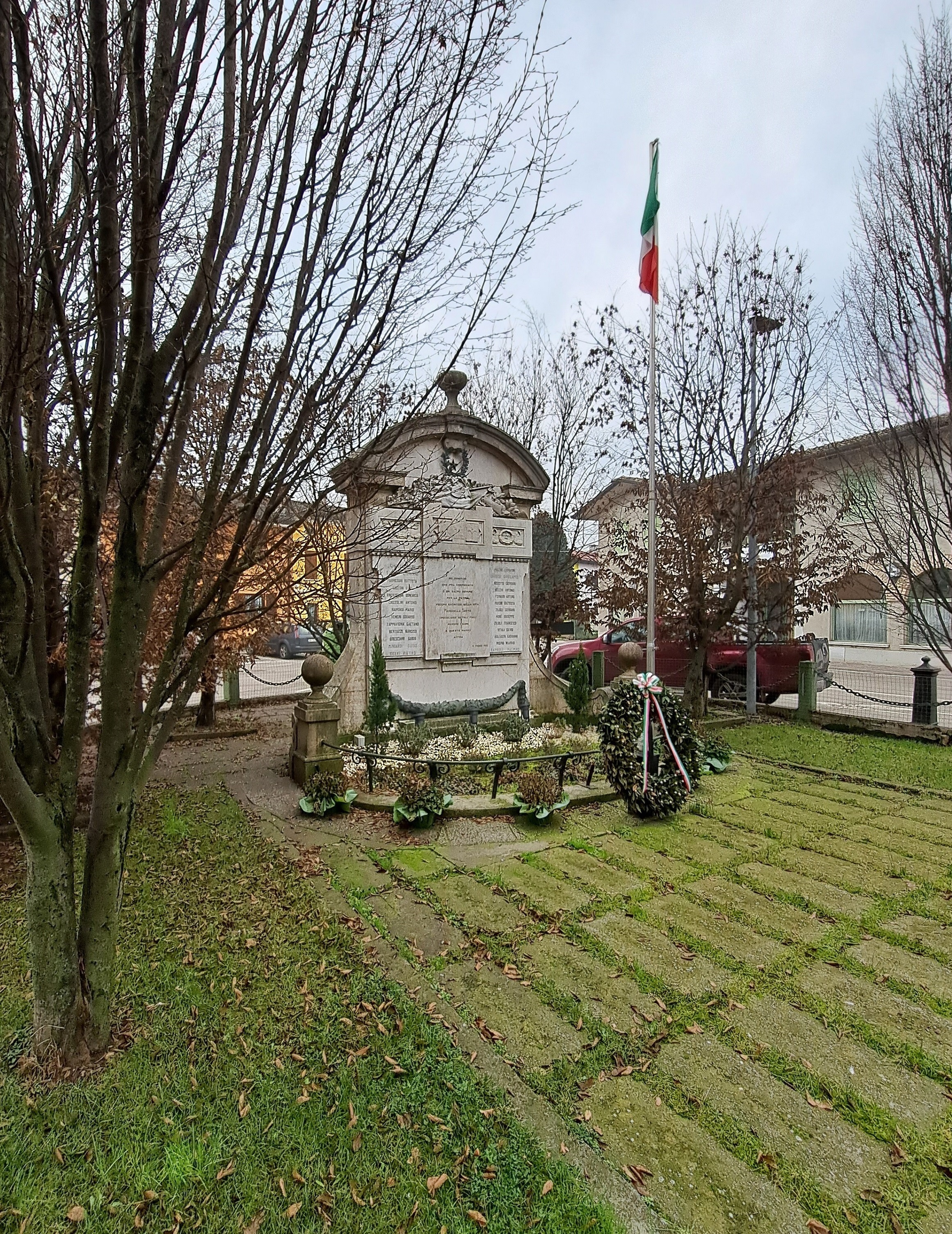 Stella d'Italia, Tropaion (monumento ai caduti - a stele, opera isolata) - ambito bresciano (primo quarto, primo quarto, seconda metà XX, XX, XX)