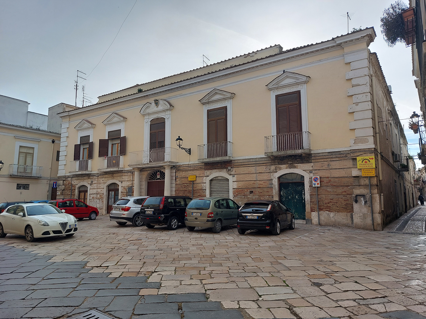 Palazzo Nocelli (palazzo, gentilizio) - Lucera (FG)  (XIX, seconda metà)