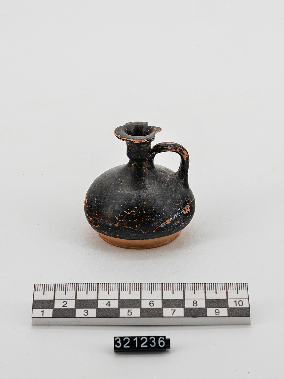 lekithos/ ariballica - produzione magnogreca (ultimo quarto IV a.C)