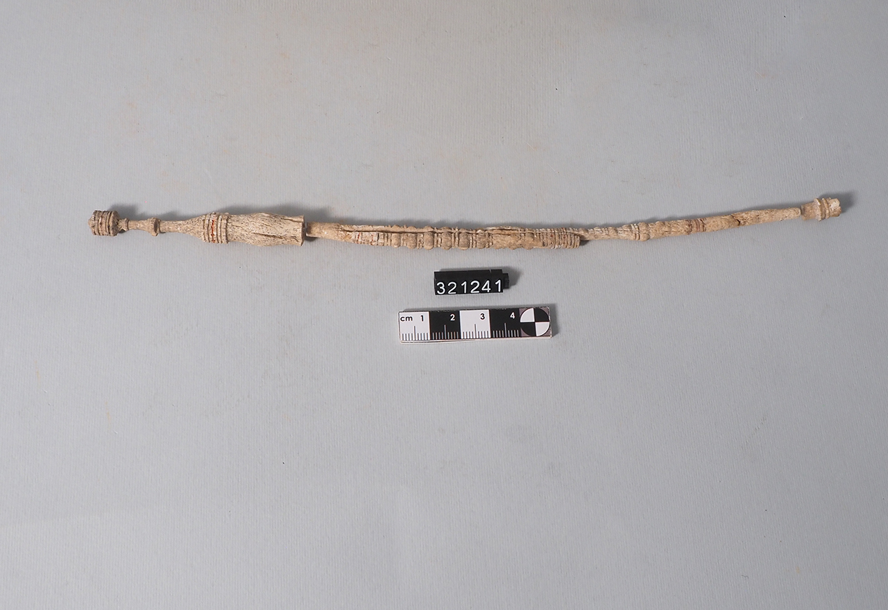 fuso - produzione magnogreca (prima metà III a.C)