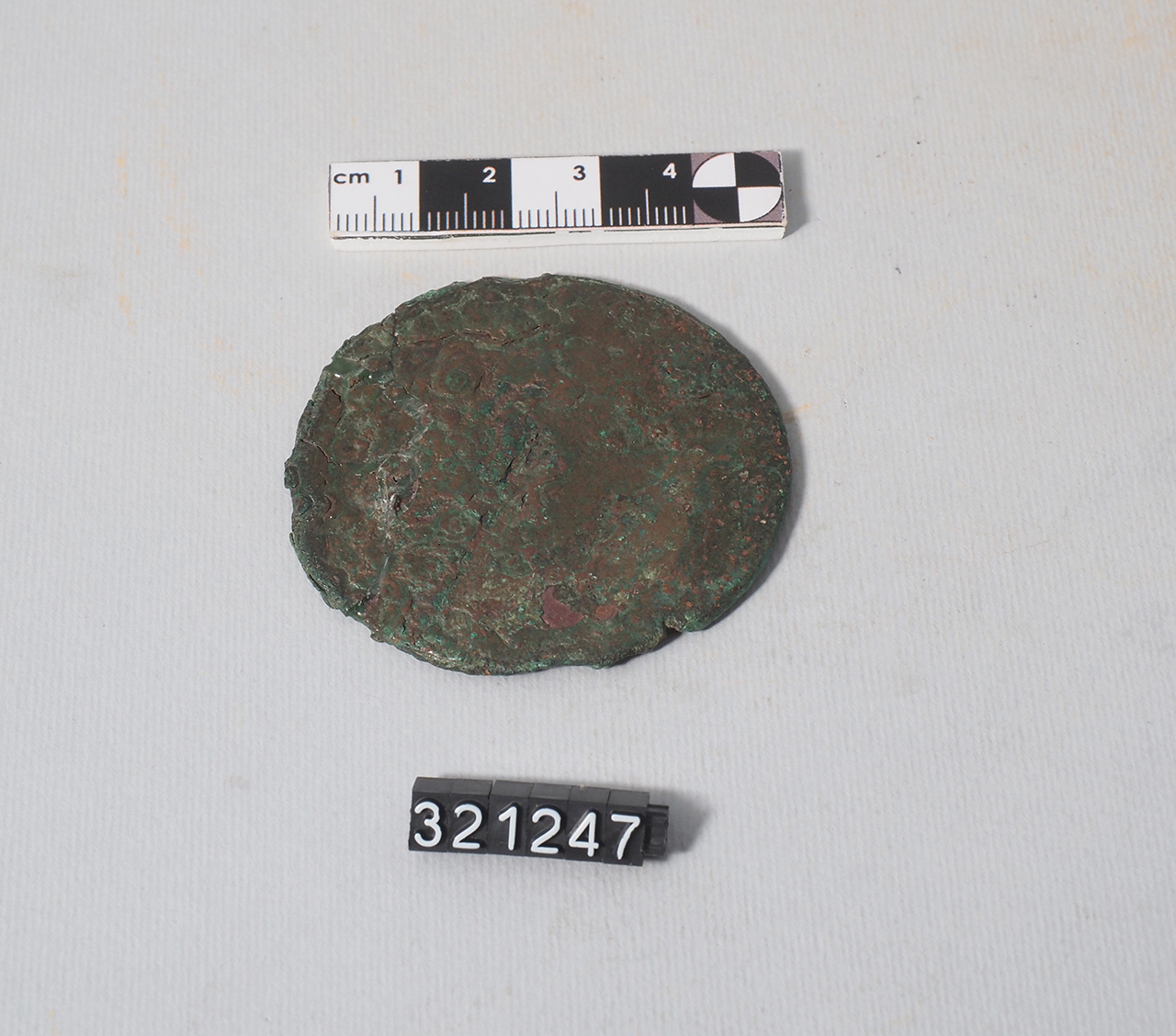 specchio - produzione magnogreca (prima metà III a.C)