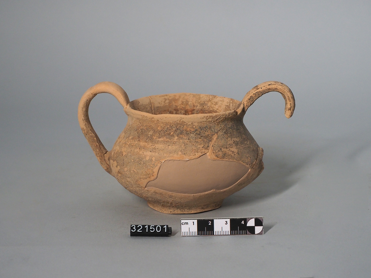 kantharos - produzione enotria (VII a.C)