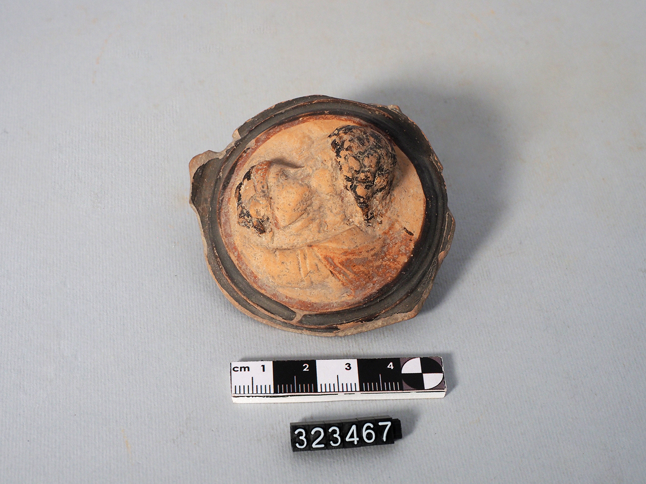 coppa/ fondo - Produzione metapontina (fine IV a.C)