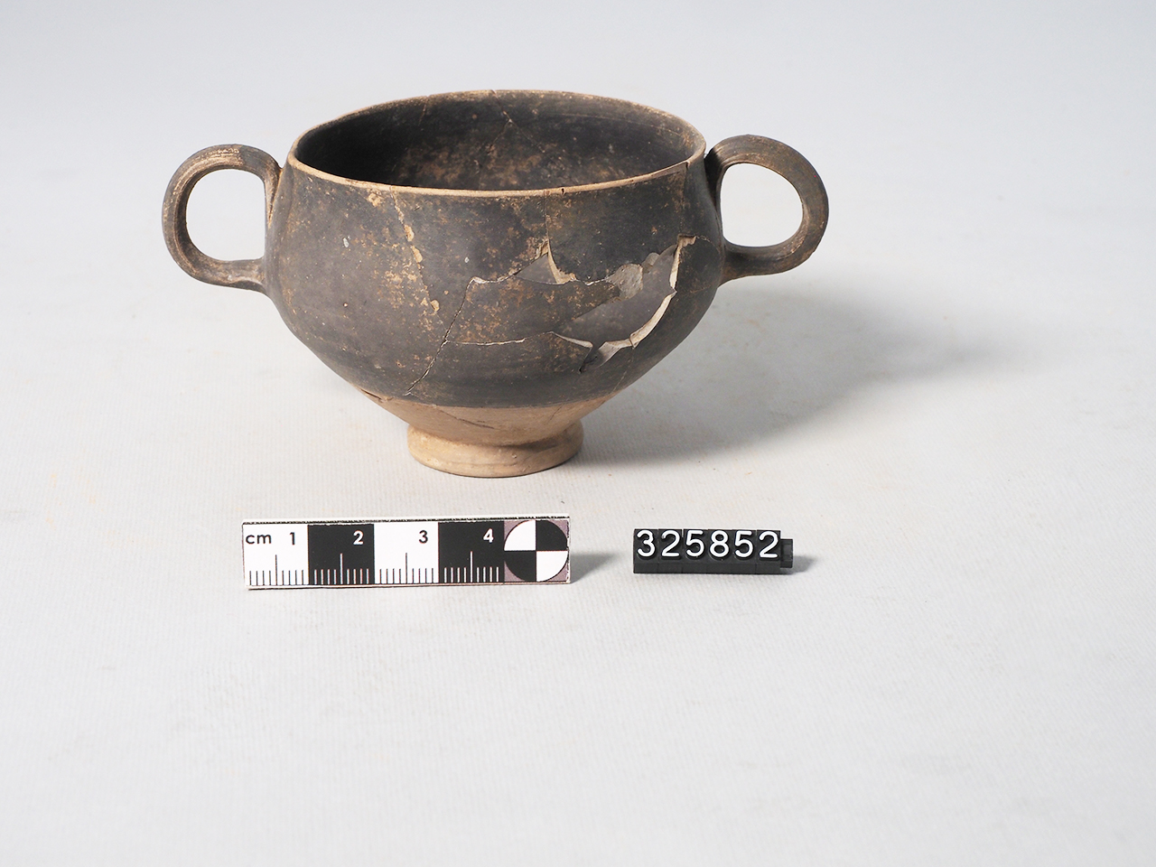 tazza (III a.C)