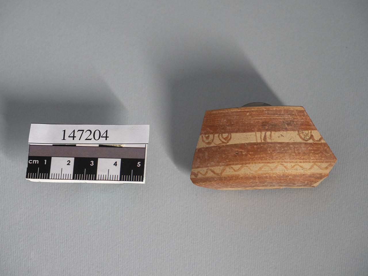 coperchio/ labbro - italo-miceneo (PERIODIZZAZIONI/ PROTOSTORIA/ Età del Bronzo/ Età del Bronzo recente)