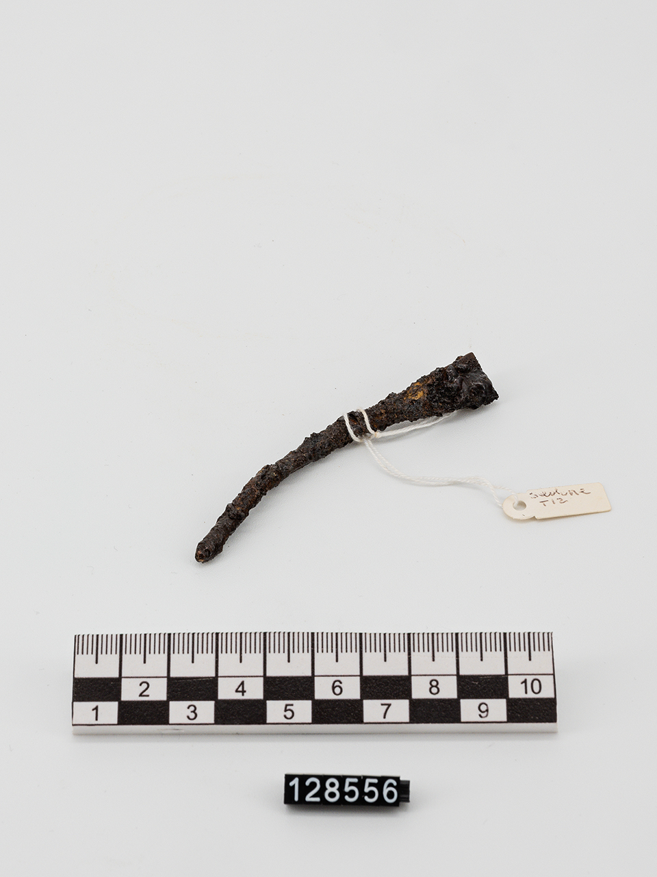 spatola/ da toeletta (fine SECOLI/ V a.C)