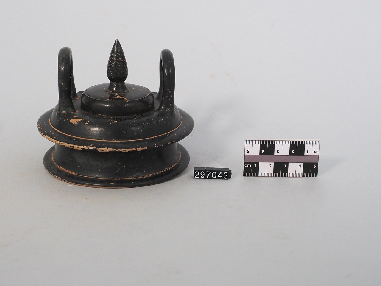 pisside (seconda metà SECOLI/ V a.C)