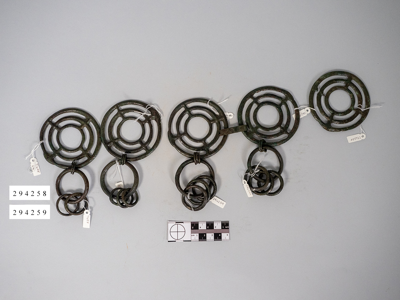 pendente (PERIODIZZAZIONI/ PROTOSTORIA/ Età del Ferro/ Media età del Ferro)