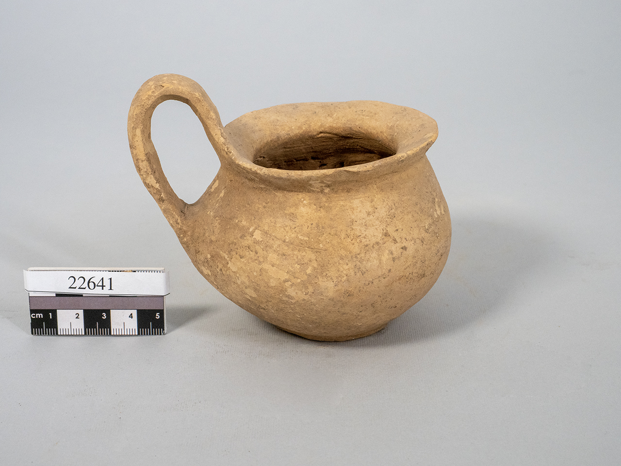 tazza/ attingitoio (PERIODIZZAZIONI/ PROTOSTORIA/ Età del Ferro/ Seconda età del Ferro)