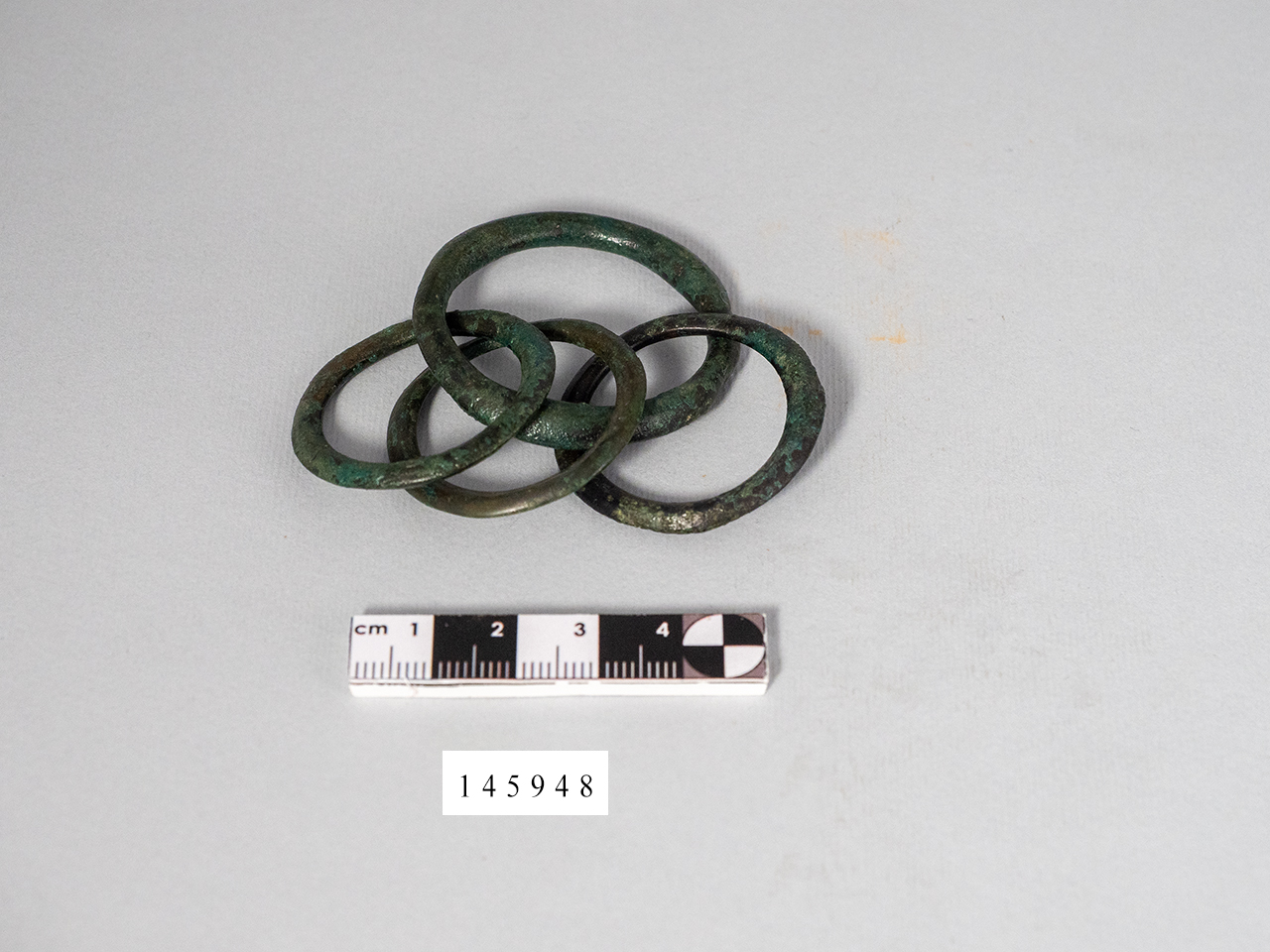 pendente (PERIODIZZAZIONI/ PROTOSTORIA/ Età del Ferro/ Media età del Ferro)