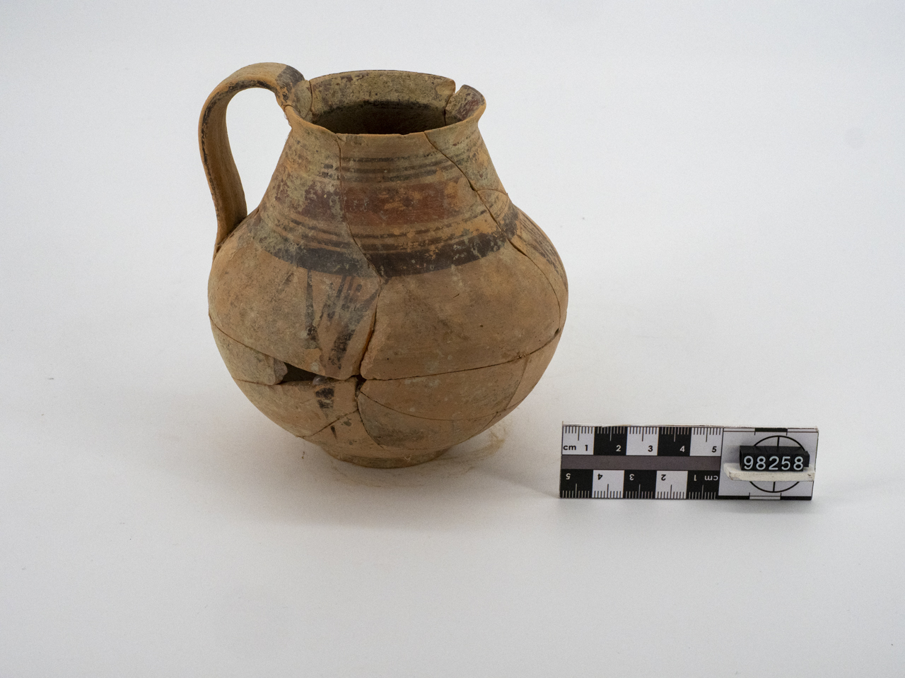 brocca (fine/ inizio SECOLI/ ARCHI DI SECOLI/ VI a.C.-V a.C)