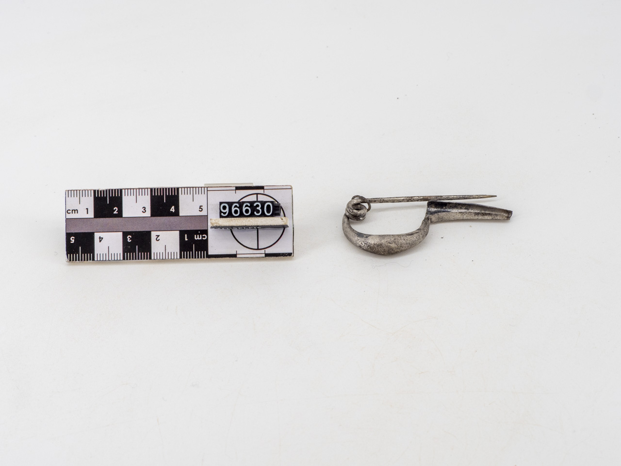 fibula (fine/ inizio SECOLI/ ARCHI DI SECOLI/ VI a.C.-V a.C)