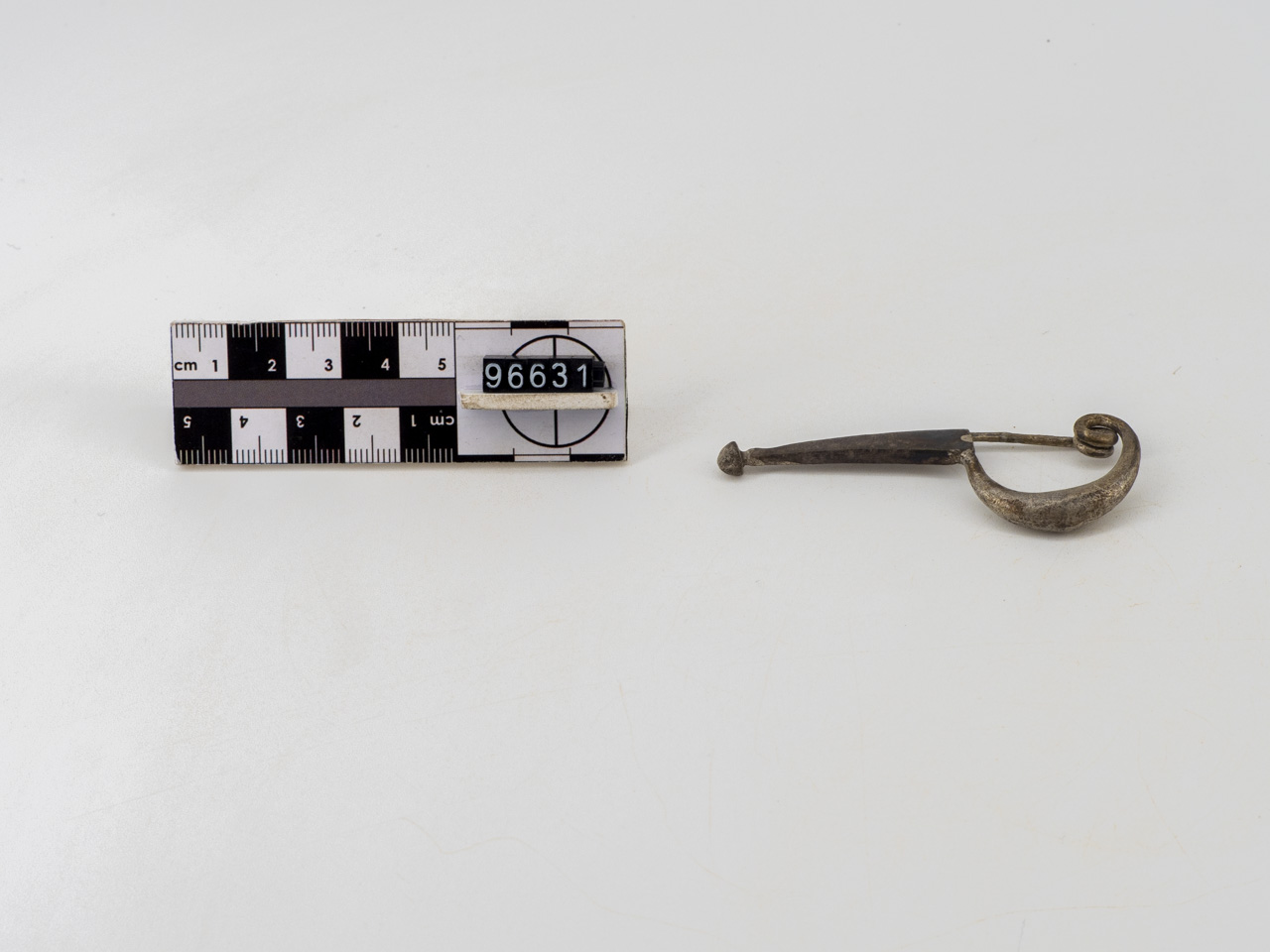 fibula (fine/ inizio SECOLI/ ARCHI DI SECOLI/ VI a.C.-V a.C)