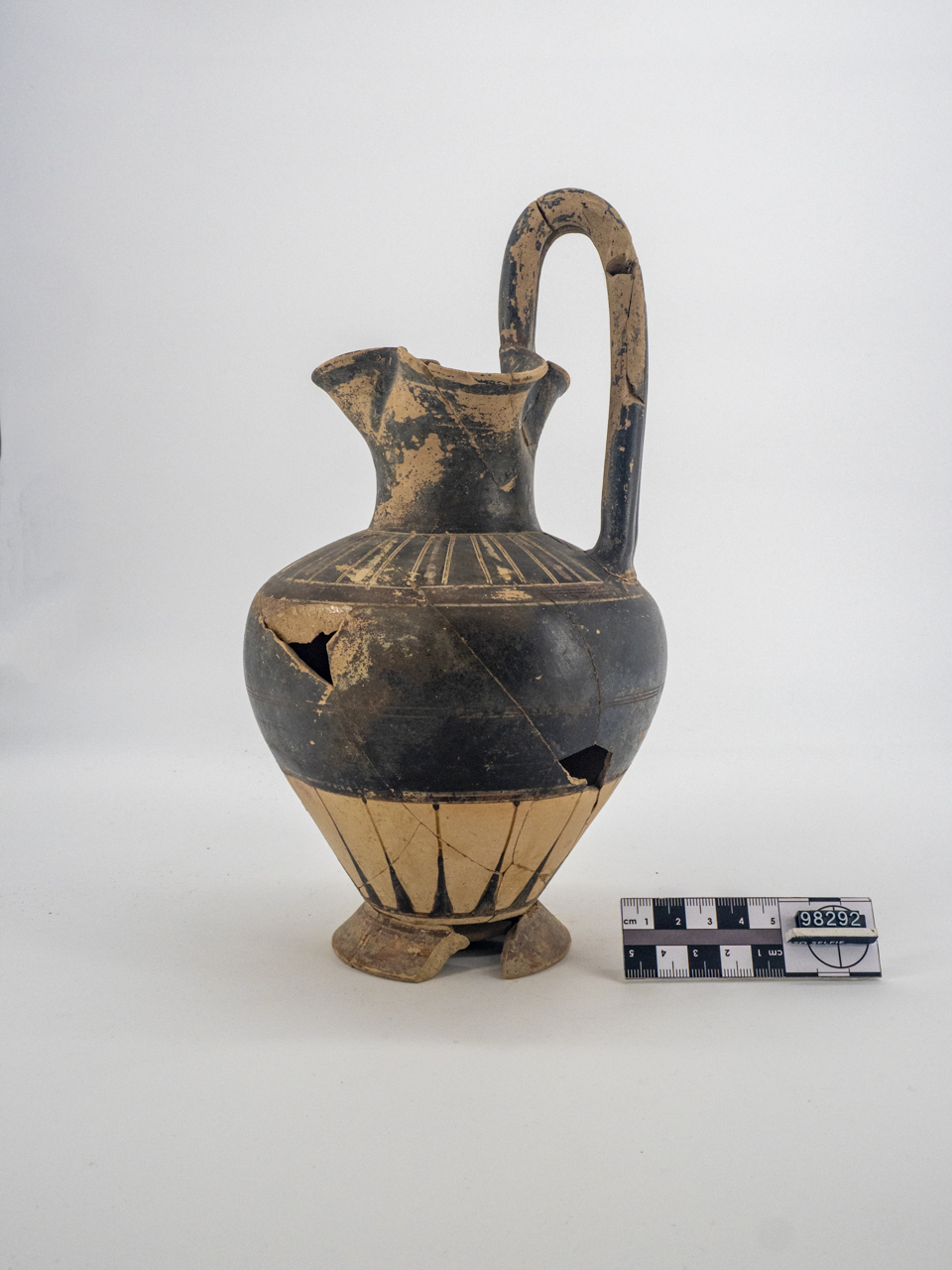 oinochoe (metà SECOLI/ VI a.C)