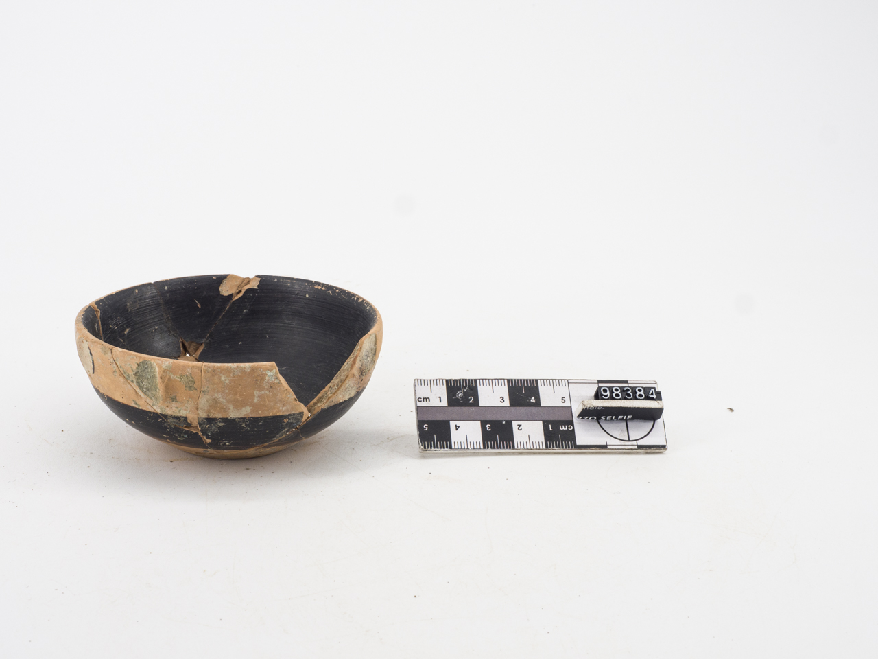 coppa/ monoansata (SECOLI/ VI a.C)