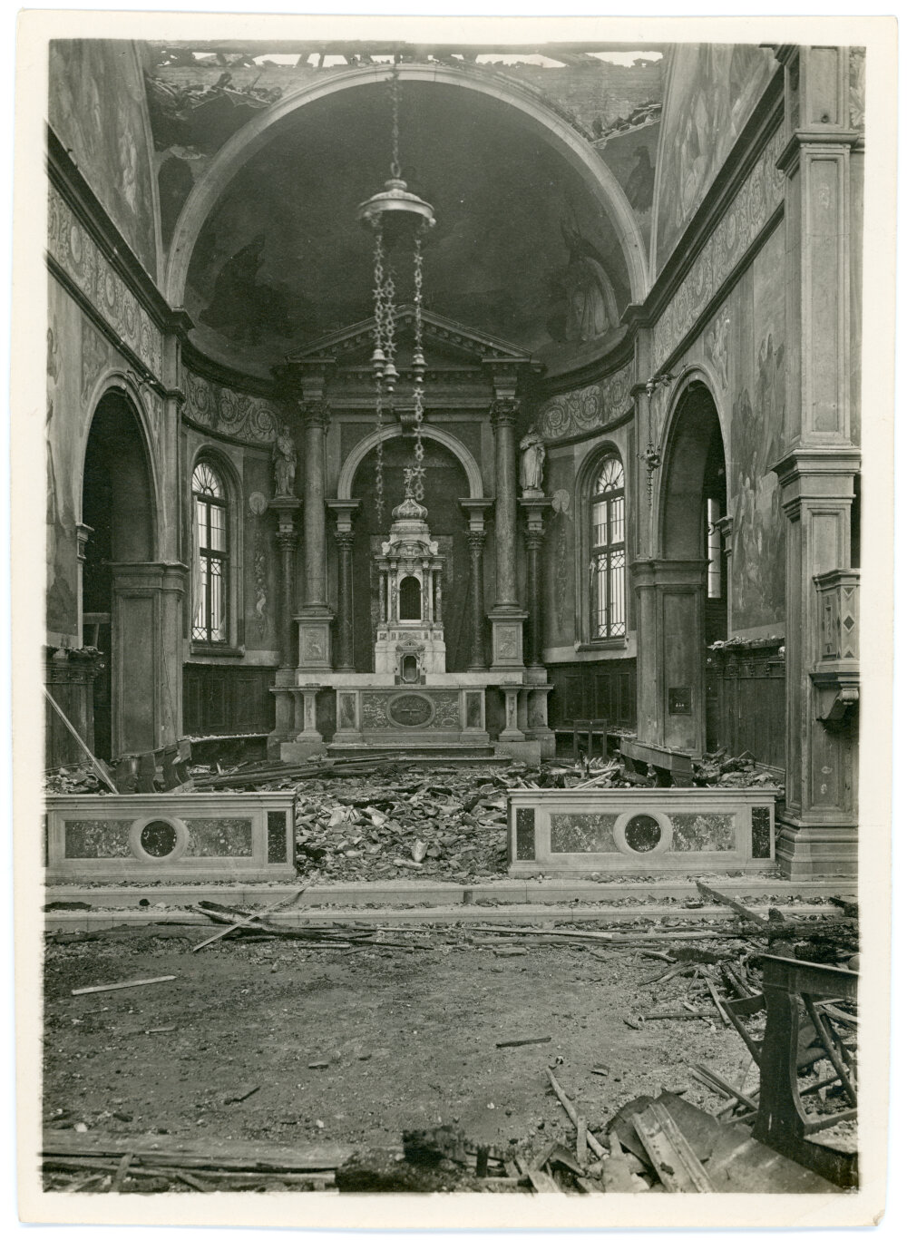 Chiese - Altari - Venezia (positivo) di Servizio fotografico del Comando di Piazza Marittima Venezia (laboratorio) (XX)