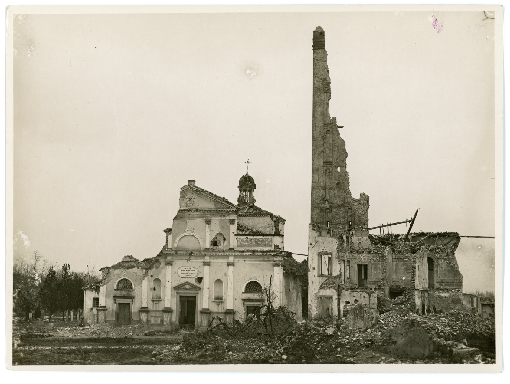 Guerra mondiale 1914-1918 - Danni di guerra - Battaglie del Piave <1917-1918> (positivo) di Servizio fotografico del Comando Supremo (laboratorio) (XX)