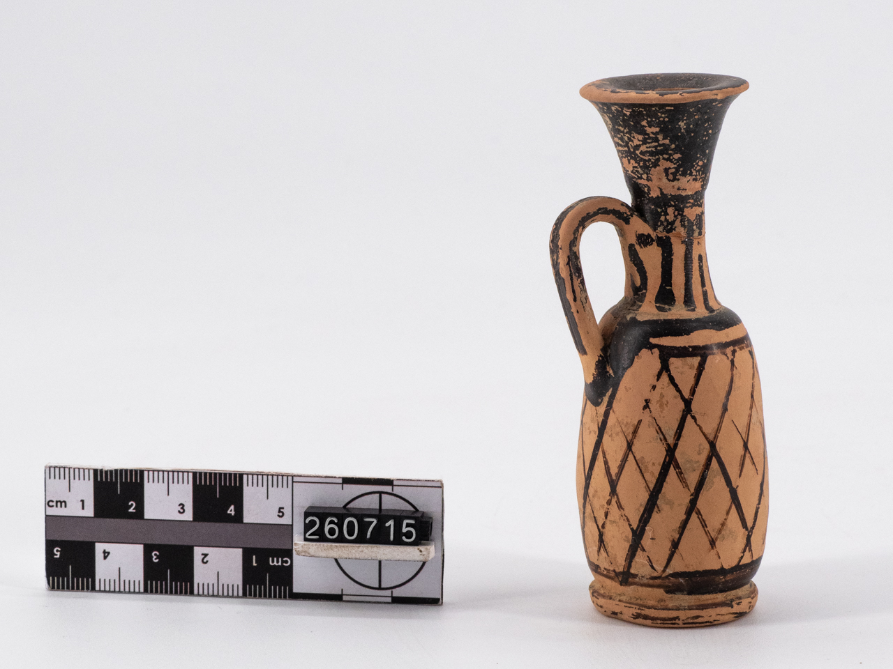 lekythos/ forma ricostruibile - italiota (IV a.C)